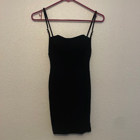 Black stretchable mini dress size S - Picture 1 of 6